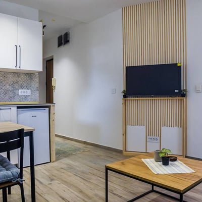 Аренда уютной 2-комнатной квартиры, 42 м², недалеко от центра города, Белград, Сербия